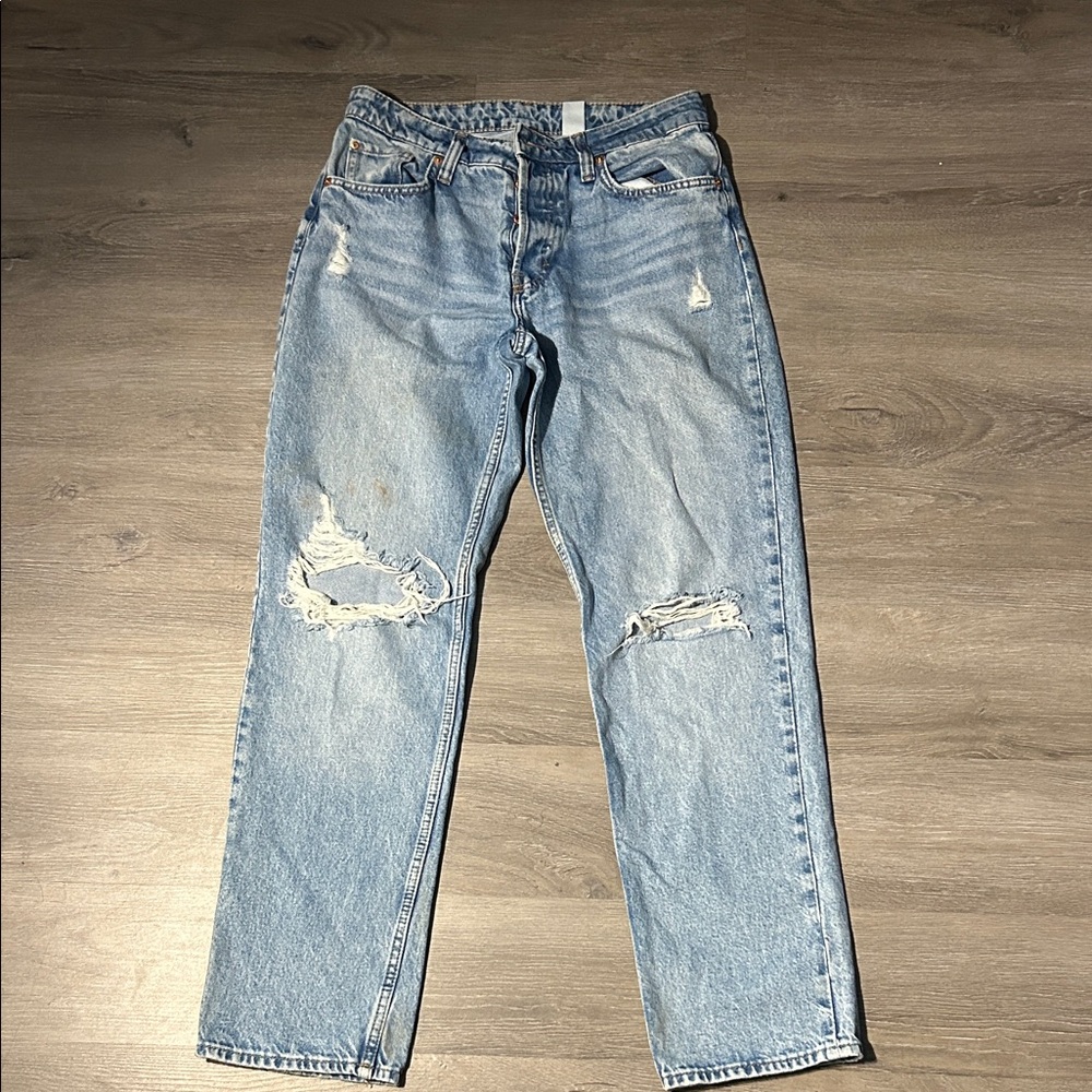 Women’s Light Blue Distressed Jeans